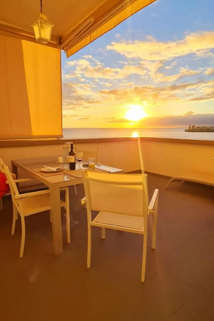 Frontline Beach Apartment San Andres
