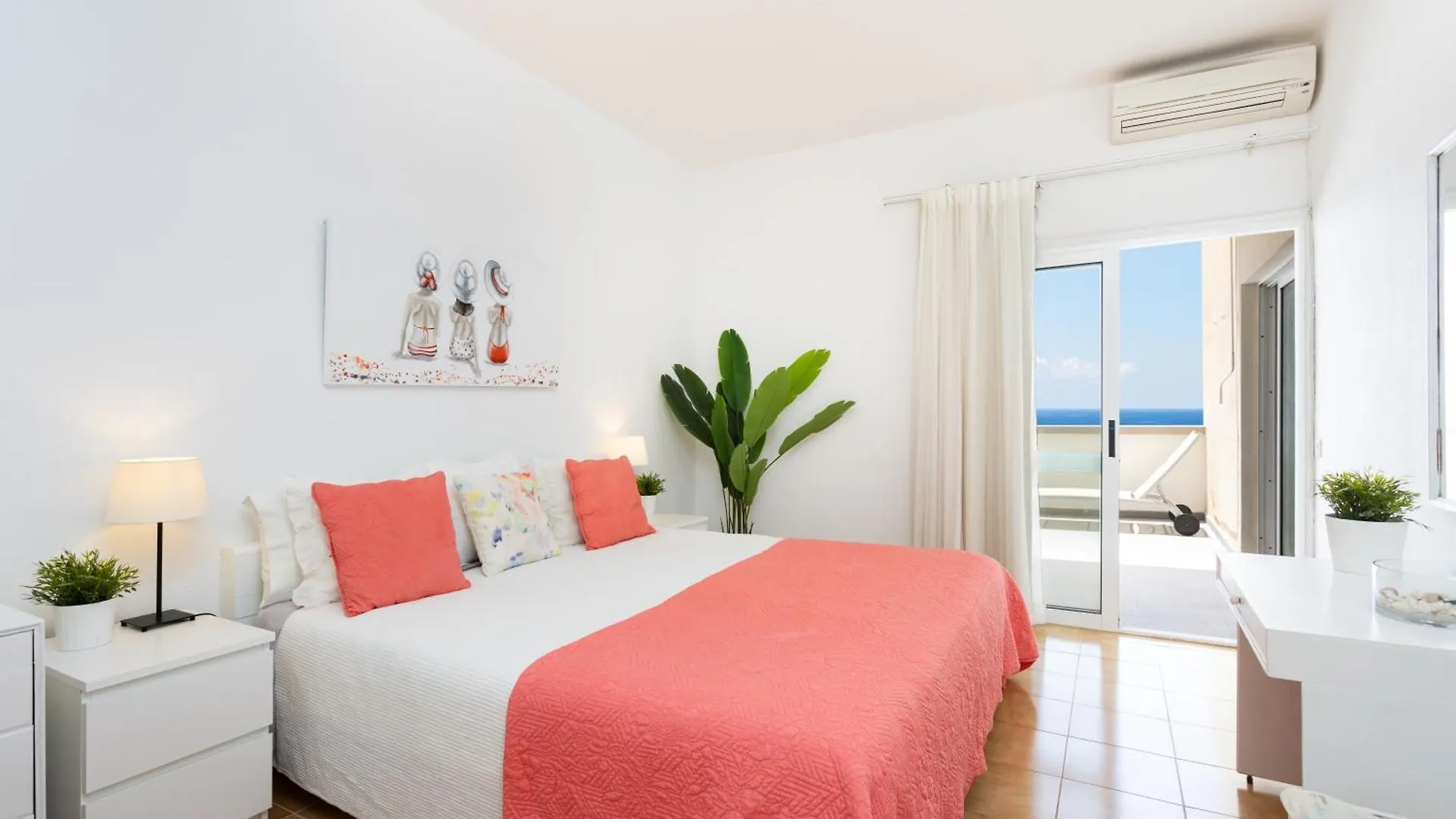 Frontline Beach Apartment San Andres