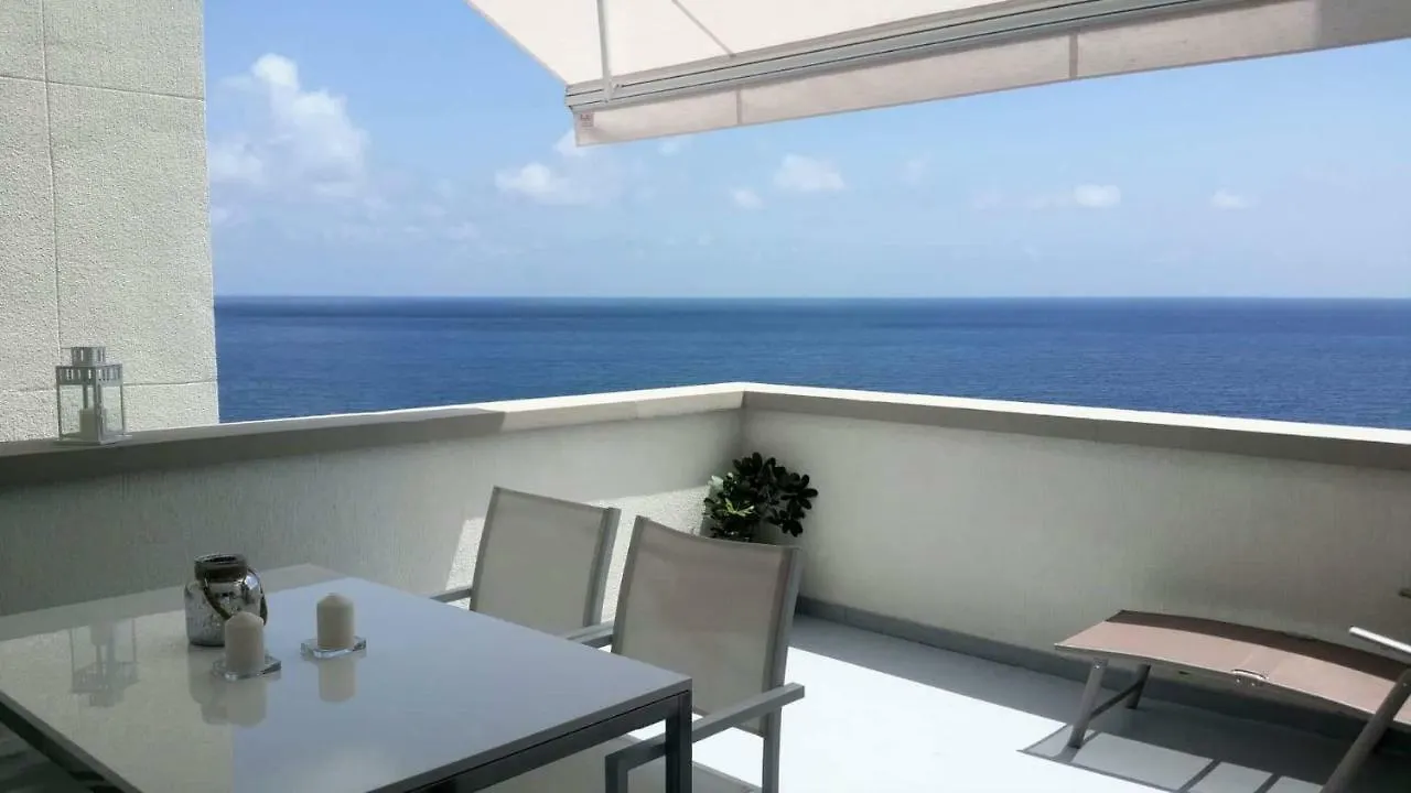 Frontline Beach Apartment San Andrés